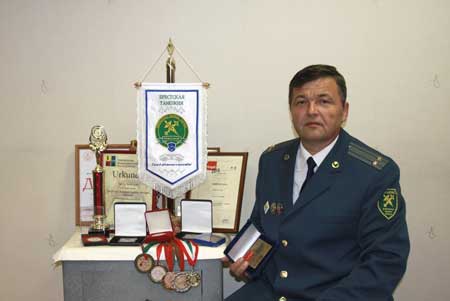 На Всемирной филателистической выставке главный инспектор Брестской таможни отмечен дипломом и Большой серебряной медалью
