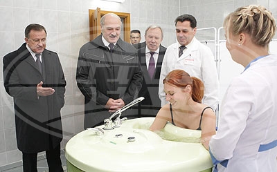 А.Лукашенко в Брестской центральной поликлинике (фото)