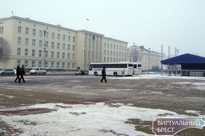 Площадь Ленина - после "Знай наших-3"