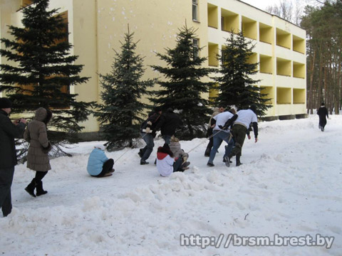БРСМ провел зимние игры «Горячая зима-2010»