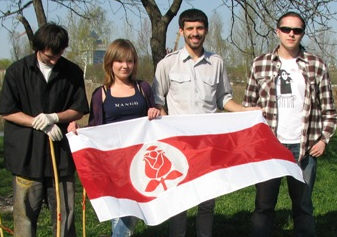 Молодые социал-демократы Бреста в День Земли провели экологическую акцию прямого действия