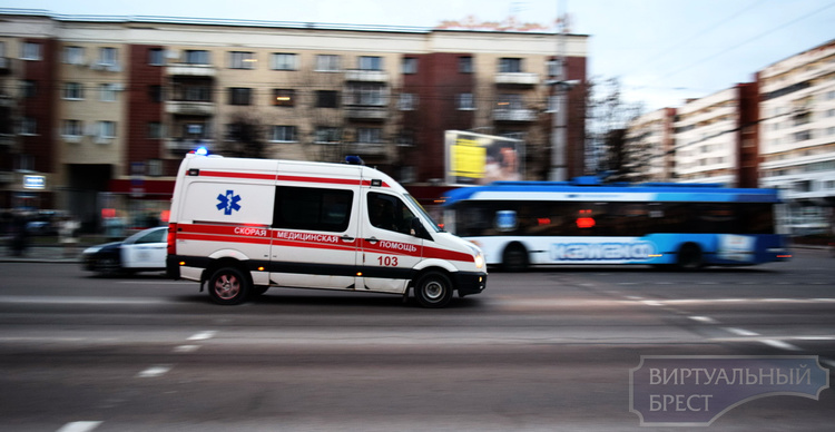 В Бресте мужчина упал с восьмого этажа на ул. Орловской