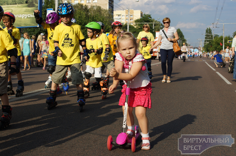 Велосипедистов зовут принять участие в карнавале на День города