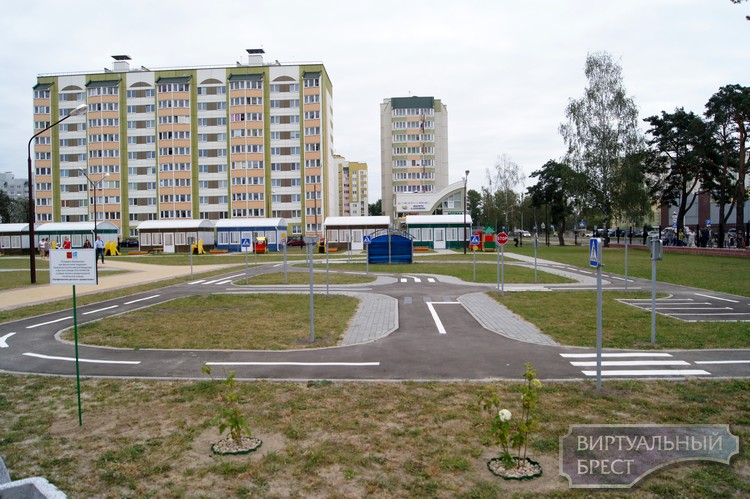 Большинство школ Брестской области оборудованы площадками для практического обучения ПДД